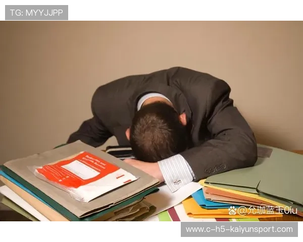 教授怒怼年轻人懒惰，网友：别忘了你有29个研究生撑腰！，教授言论